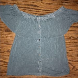 American eagle off the shoulder shirt